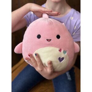Selene the Shark is a pink Squishmallow from the Valentine Squad. Rare Find